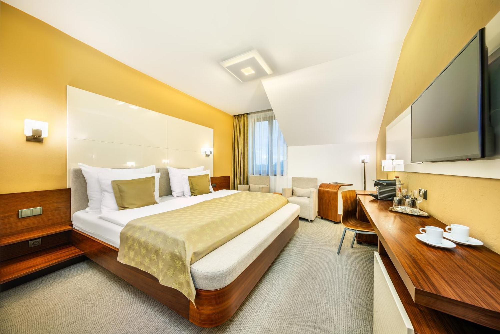 Wellness Diamant Hluboka nad Vltavou