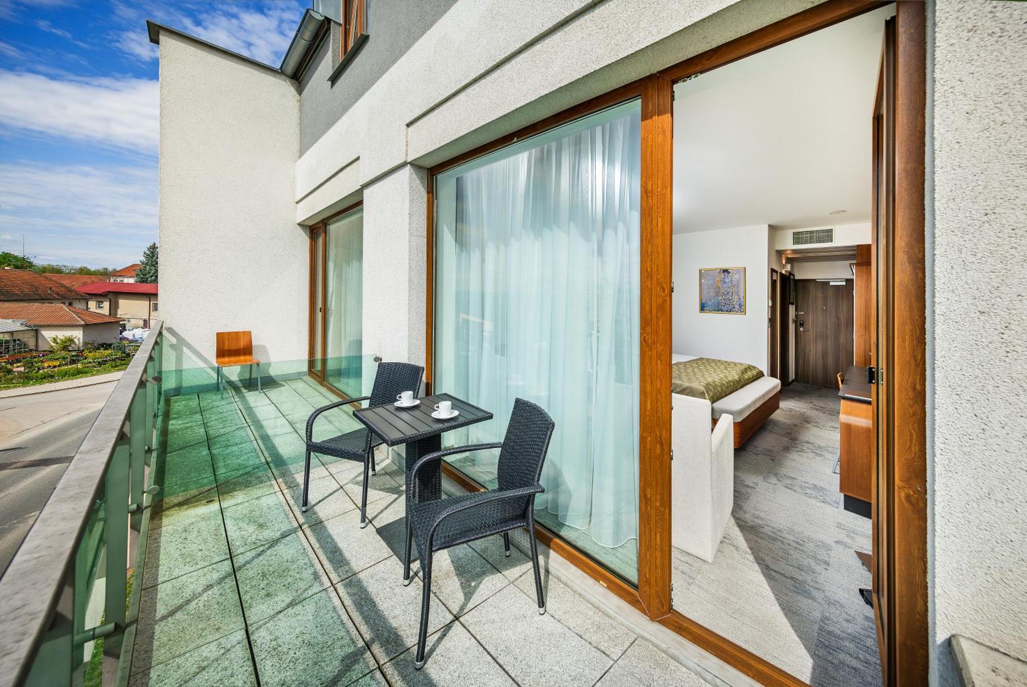 Wellness Diamant 5* Hluboka nad Vltavou